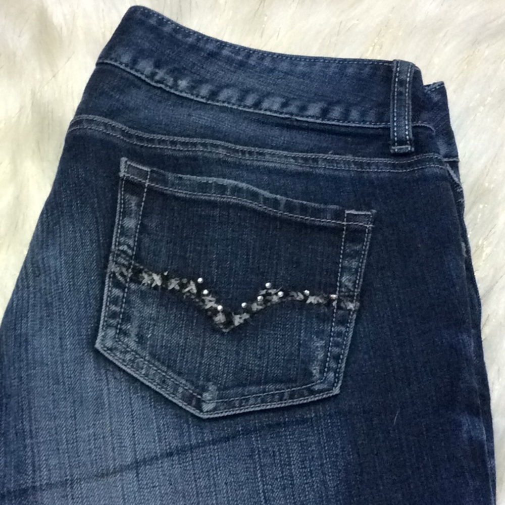 Guess $15 when you bundle 2 or more pair of jeans